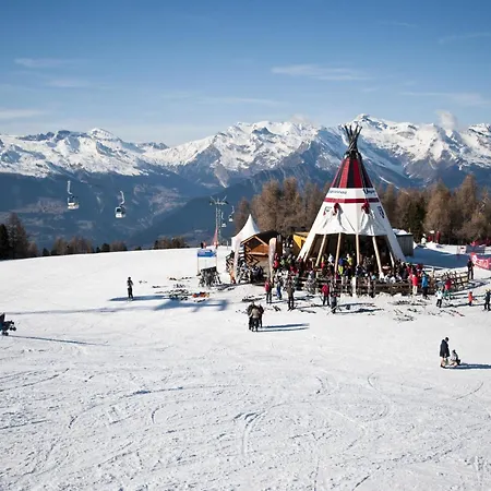 In Near Area * ויסונה