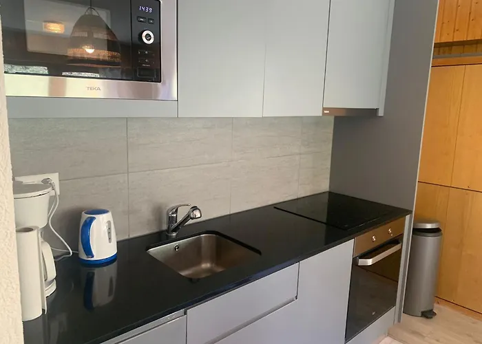 דירה In Near Area ויסונה