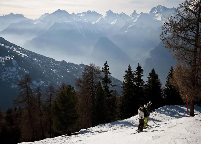 アパート In Near Area ヴェゾナ